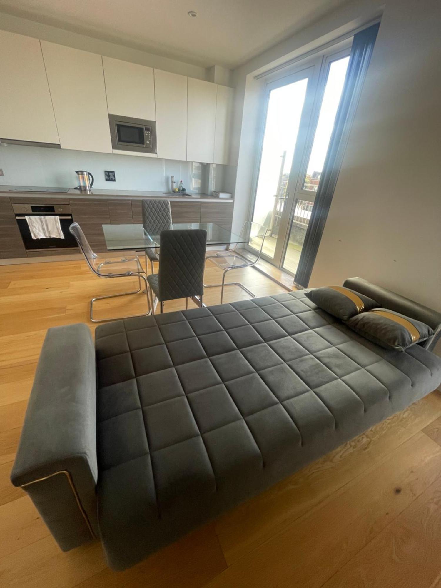 Luxury Top Floor Penthouse Apartment Near Heathrow Londres Exterior foto